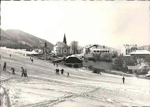 Puchenstuben Ortsansicht mit Kirche Hoehenluftkurort Skipiste Kat. Puchenstuben