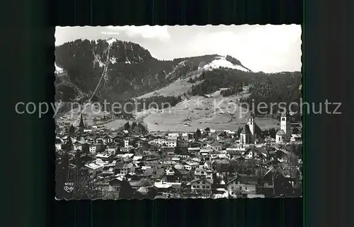 Kitzbuehel Tirol Ortsansicht mit Kirche Sommerfrische Luftkurort Hahnenkamm Kat. Kitzbuehel