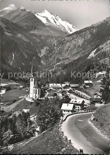 Heiligenblut Kaernten Ortsansicht mit Kirche und Grossglockner Hohe Tauern Kat. Heiligenblut