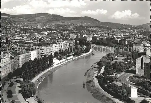 Wien Donaukanal mit Kahlenberg und Leopolsberg Kat. Wien