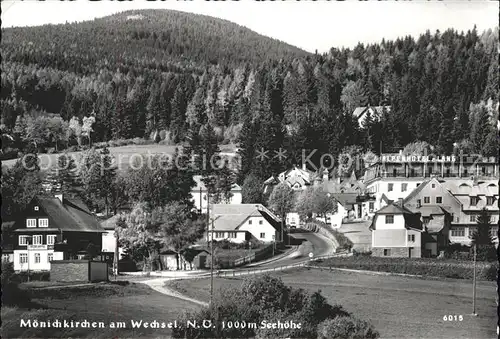 Moenichkirchen Teilansicht Hoehenluftkurort Alpenhotel Kat. Moenichkirchen am Wechsel