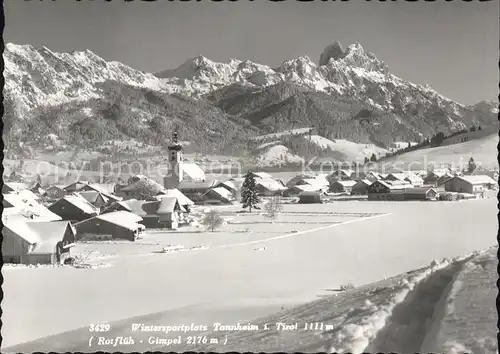 Tannheim Tirol Ortsansicht mit Kirche Wintersportplatz mit Rotflueh und Gimpel Allgaeuer Alpen Kat. Tannheim