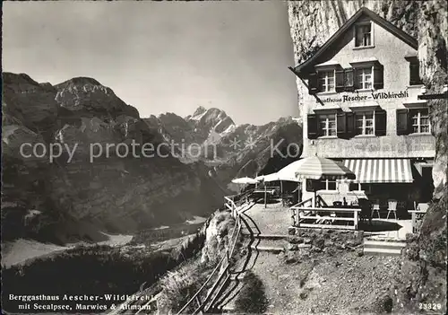 Aescher Wildkirchli Berggasthaus mit Seealpsee Marwies und Altmann Kat. Weissbad