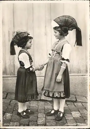 Appenzell IR Tracht Maedchen Kat. Appenzell