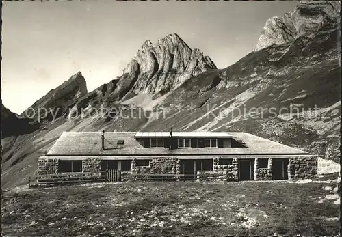 Altenalptuerm Haengeten  / Altenalp Tuerm /Rg. Saentis