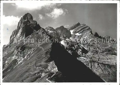 Alpstein Lisengratweg mit Saenti Kat. Alpstein