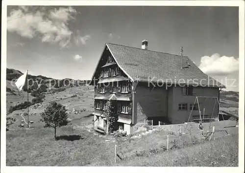 Neu St Johann Jugendhaus im Peter