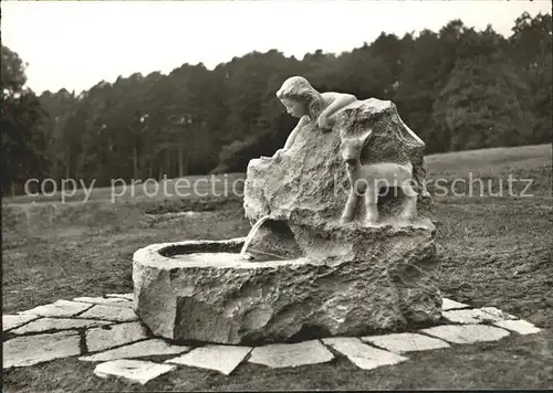 Maienfeld Heidi Brunnen zu Ehren der Dichterin Johanna Spyri Bildhauer H. Walt Kat. Maienfeld