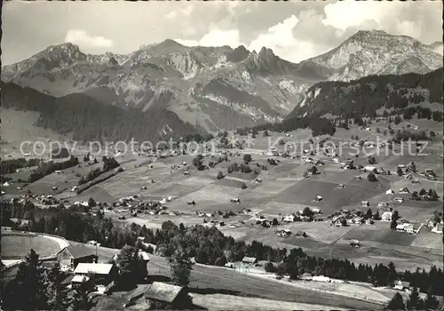 Wildhaus SG Riet mit Luetispitz Stollen Scherenspitzen und Stoss Alpenpanorama Kat. Wildhaus