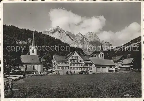 Wildhaus SG Ortsblick mit Kirche