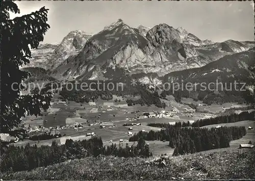 Wildhaus SG Panorama mit Saentis Schafberg Altmann Appenzeller Alpen