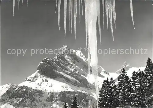 Braunwald GL Winterimpressionen Ortstock Hoher Turm Glarner Alpen Eiszapfen Kat. Braunwald