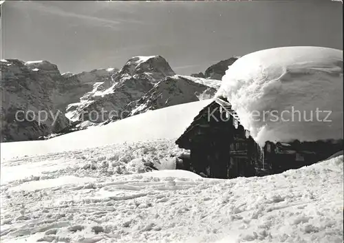 Braunwald GL Blick von Braunwaldalp gegen Toedi Glarner Alpen Berghuette Kat. Braunwald