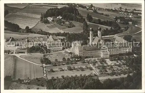 Vilshofen Donau Fliegeraufnahme Benediktiner-Missionsabteil Schweiklberg / Vilshofen an der Donau /Passau LKR