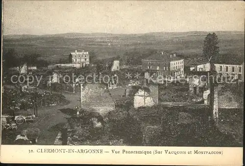 Clermont-en-Argonne Vue sur Vauquois et Montfaucon Ruines Grande Guerre Truemmer 1. Weltkrieg / Clermont-en-Argonne /Arrond. de Verdun