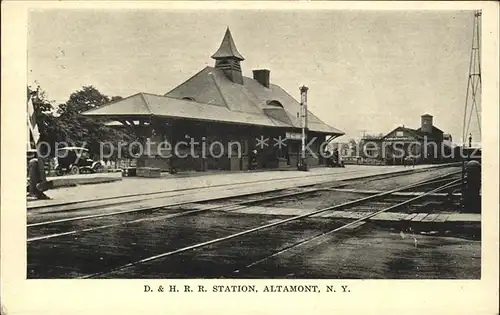 Altamont New York DHRR Station Railway / Altamont /