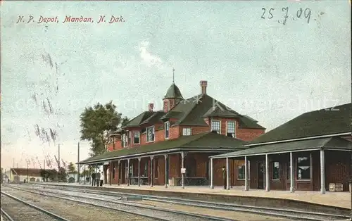 Mandan NP Depot Railway / Mandan /