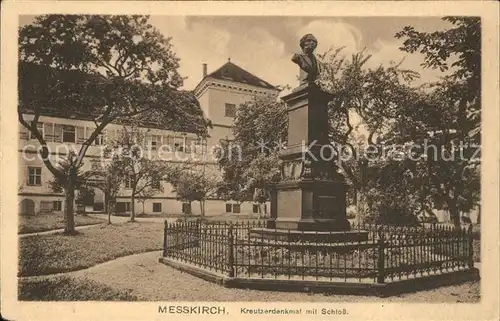 Messkirch Kreutzerdenkmal mit Schloss / Messkirch /Sigmaringen LKR