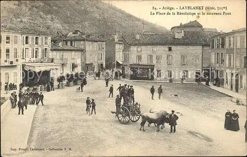 Lavelanet Place de la Revolution et nouveau Pont Ochsenkarren / Lavelanet /Arrond. de Foix