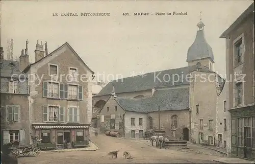 Murat Cantal Place du Planhol Eglise Puits / Murat /Arrond. de Saint-Flour