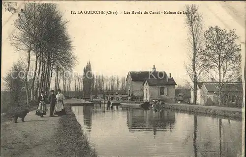 La Guerche-sur-l Aubois Les Bords du Canal Ecluse de Loie / La Guerche-sur-l Aubois /Arrond. de Saint-Amand-Montrond