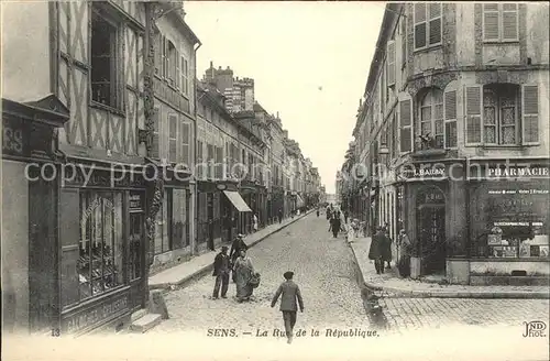 Sens Rue de la Republique / Sens /Arrond. de Sens