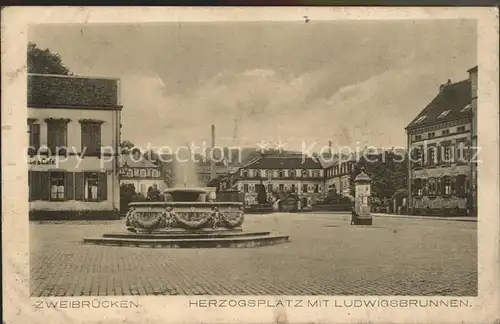 Zweibruecken Herzogsplatz Ludwigsbrunnen Kat. Zweibruecken