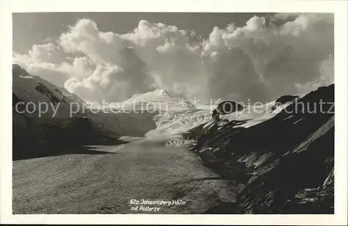 Heiligenblut Kaernten Johannisberg mit Pasterze Hohe Tauern Gletscher Kat. Heiligenblut