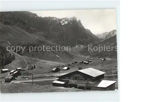 Savognin Berghaus Radons mit Piz Forbisch Oberhalbsteiner Alpen Kat. Savognin