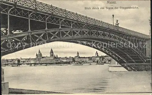 Mainz Rhein Blick durch den Bogen der Strassenbruecke / Mainz Rhein /Mainz Stadtkreis