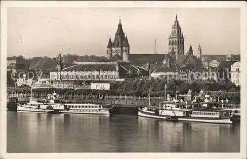 Mainz Rhein Rheindampfer Anlegestelle Stadthalle Dom / Mainz Rhein /Mainz Stadtkreis