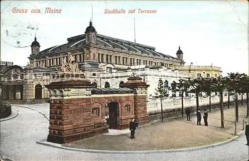 Mainz Rhein Stadthalle mit Terrasse / Mainz Rhein /Mainz Stadtkreis