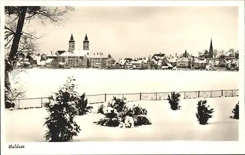 Bad Waldsee Stadtsee Stiftskirche im Winter Kat. Bad Waldsee