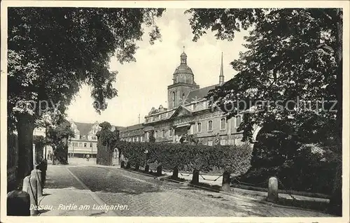 Dessau-Rosslau Partie am Lustgarten / Dessau-Rosslau /Anhalt-Bitterfeld LKR