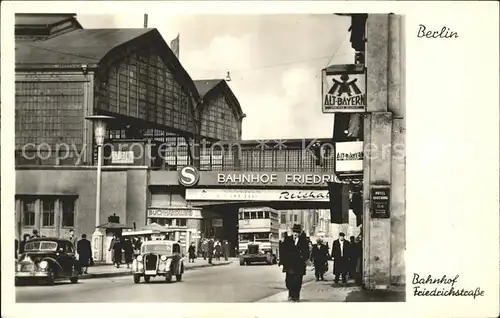 Berlin Bahnhof Friedrichstrasse Autos Bus Kat. Berlin