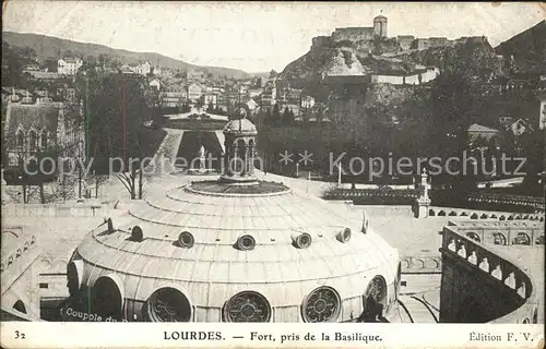 Lourdes Hautes Pyrenees Fort pris de la Basilique Kat. Lourdes
