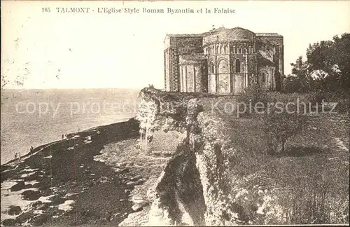 Talmont sur Gironde Eglise Style Roman Byzantin et la Falaise Kat. Talmont sur Gironde