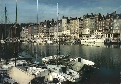 Honfleur Vieux Bassin Louis XIV et Quai Sainte Catherine Segelboot Kat. Honfleur