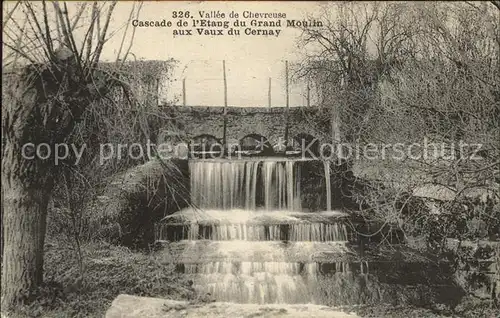 Cernay la Ville Cascade de l Etang du Grand Moulin aux Vaux du Cernay Kat. Cernay la Ville