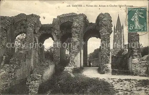 Saintes Charente Maritime Voutes des Arenes et Clocher Saint Eutrope Stempel auf AK Kat. Saintes