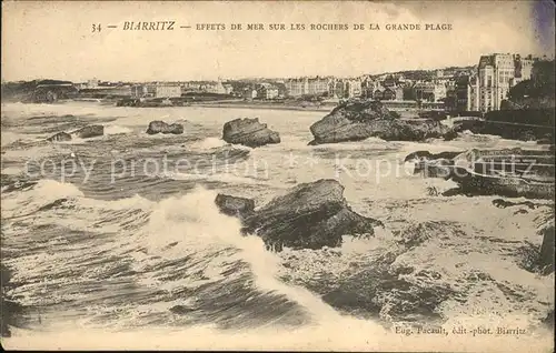 Biarritz Pyrenees Atlantiques Effets de Mer sur les rochers Grande Plage Kat. Biarritz