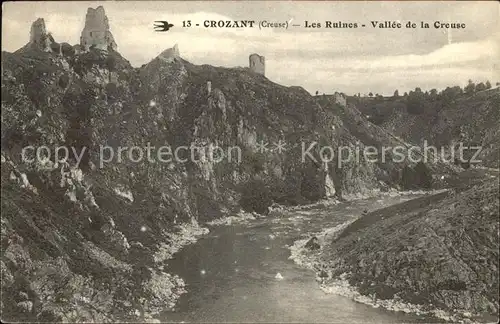 Crozant Ruines Vallee de la Creuse Kat. Crozant