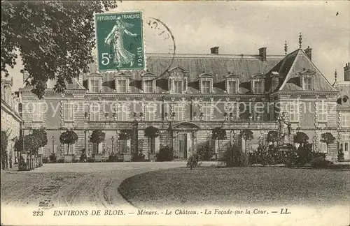 Menars Chateau Facade sur la Cour Stempel auf AK Kat. Menars