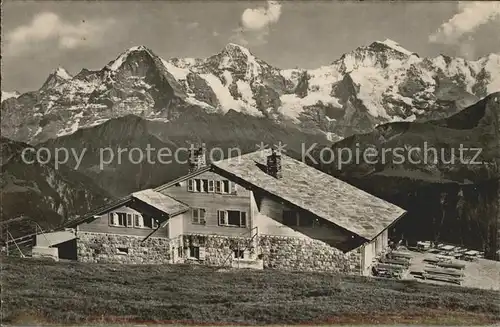 Beatenberg Berghaus Niederhorn mit Eiger Moench Jungfrau Berner Alpen Kat. Beatenberg