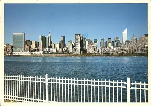 New York City East River and Midtown skyline from Queens / New York /