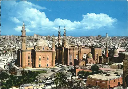 Cairo Egypt Sultan Hassan und El Riffaie Moschee Blick von der Zitadelle Kat. Cairo
