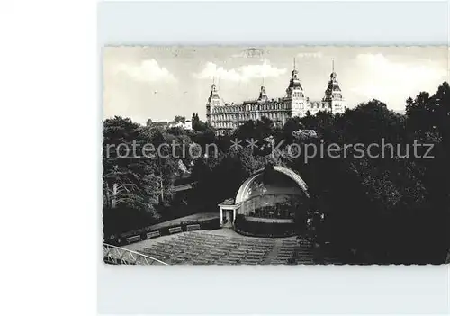 Bad Wildungen Blick vom Kurpark auf den Fuerstenhof Musikpavillon Kat. Bad Wildungen