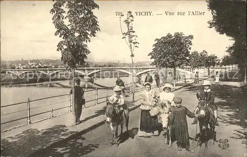 Vichy Allier Vue sur l Allier Pont Ane Kat. Vichy