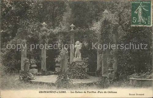 Chateauneuf sur Loire Ruines du Pavillon Statue Parc du Chateau Kat. Chateauneuf sur Loire