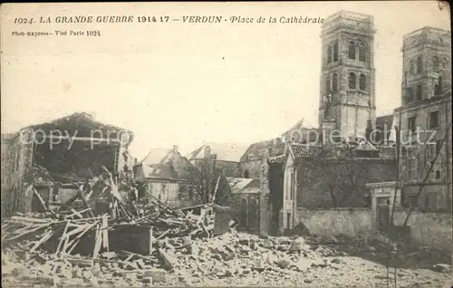 Verdun Meuse Place de la Cathedrale Ruines Grande Guerre 1. Weltkrieg Kat. Verdun